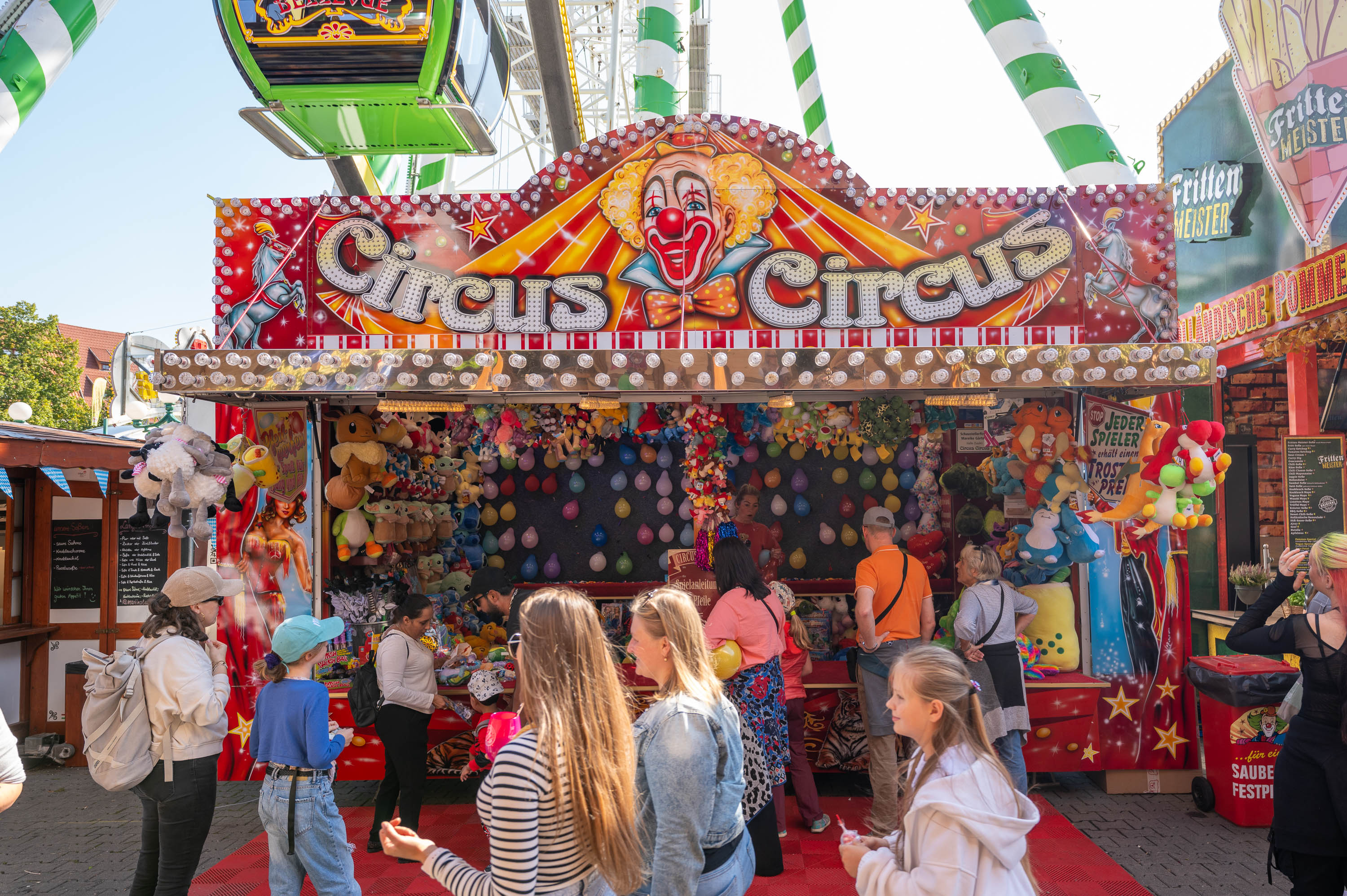 Circus Circus/Pfeilwerfen - Mareike Gärtner (Kabelsketal)