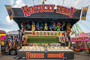 Nicole Lorenz | Kentucky Derby