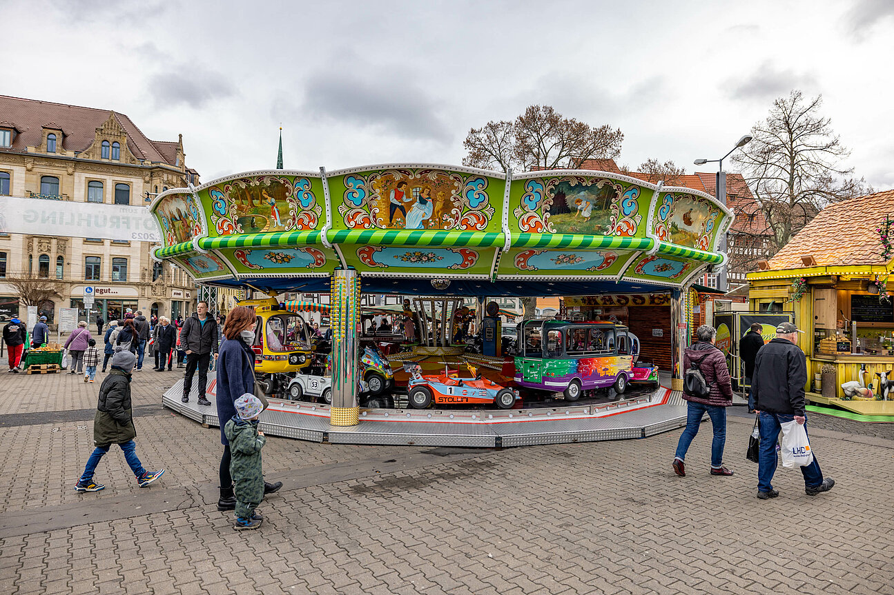 Kinder-Sportkarussel / Stoll, Jürgen